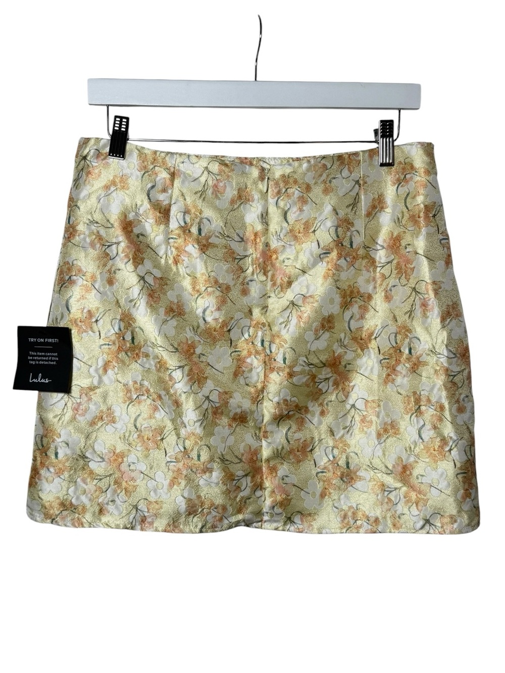 Lulus Time to Bloom Yellow Floral Jacquard Two-Piece Set NWT Size Large - Picture 8 of 9